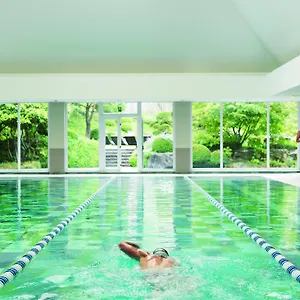Отель Aspria Royal La Rasante &, Woluwe-Saint-Pierre